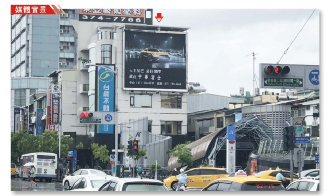 P-0192壁面廣告塔-高雄市博愛一路256號-捷運後驛站旁往巨蛋方向收視廣告看板